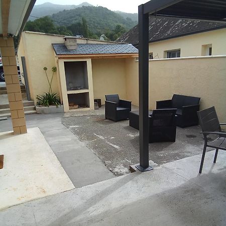Gites De La Vallee Des Gaves Préchac Exteriör bild